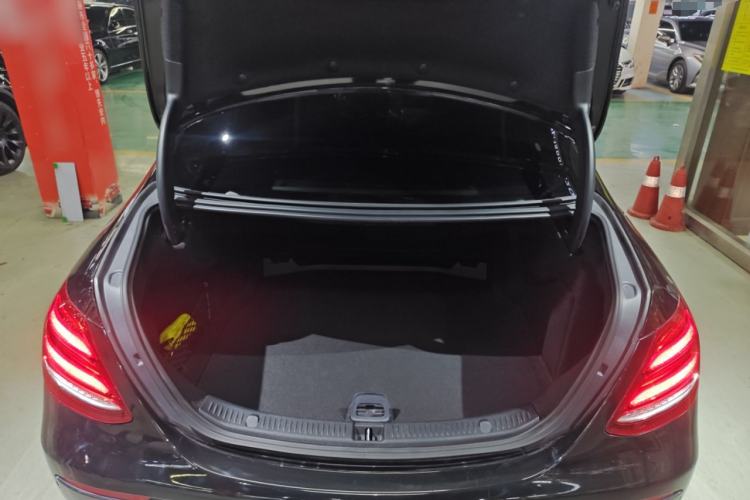 Used Mercedes-Benz E-Class 2020 Restyled E 300 L Exclusive Edition
