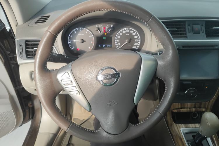 Used Nissan Sylphy 2014 1.6XV CVT Deluxe Edition
