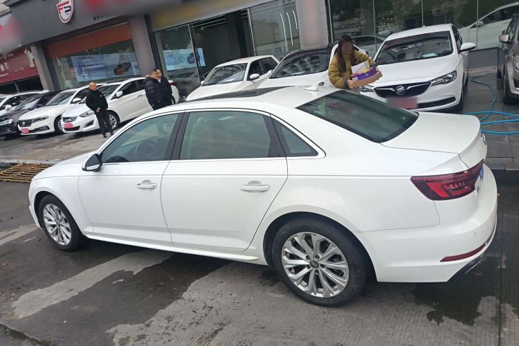 Used Audi A4L 2019 40 TFSI Ambition China VI