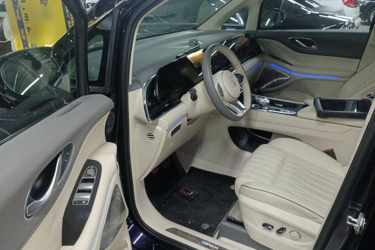 Used VOYAH Dream 2022 Low-Carbon Edition Dream+ Smart Enjoyment Package