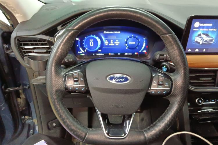 Used Ford Escape 2020 EcoBoost 245 Four-Wheel Drive Luxury Edition
