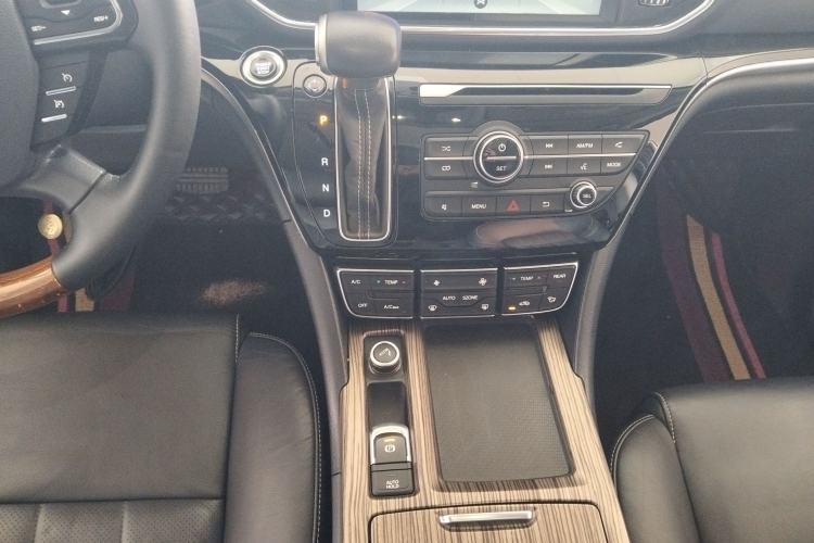 Used GAC Trumpchi M8 2020 Flagship Model 390T Deluxe Edition
