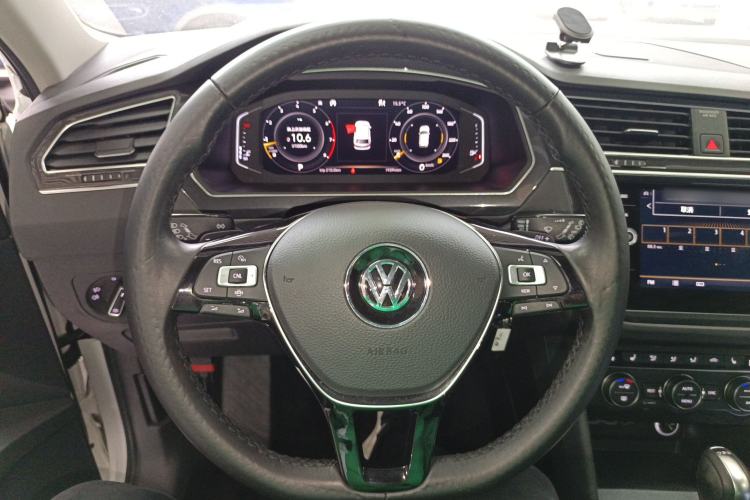 Used Volkswagen Tiguan 2018 330TSI All-Wheel-Drive Innovation Model
