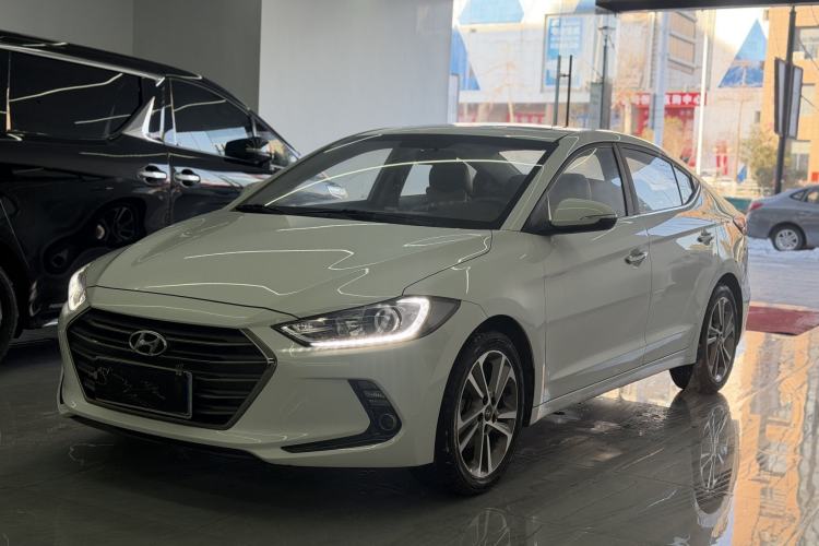 Used Hyundai Elantra 2016 1.6L Automatic ZhiXuan – Elite Version