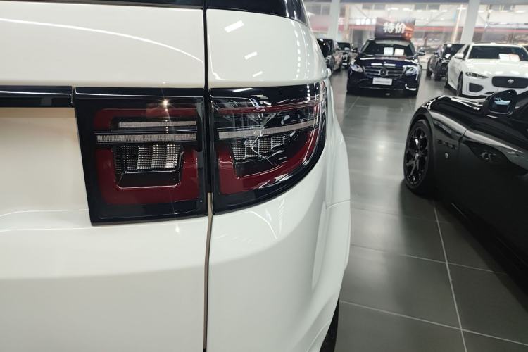 Used Land Rover Discovery Sport 2024 Performance Tech Edition