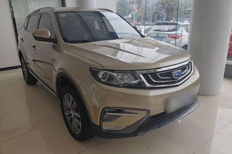 Used Geely Auto Emgrand X7 Sport 2018 1.8TD Automatic Two-Wheel Drive ZhiZun Model with 4G Connectivity
