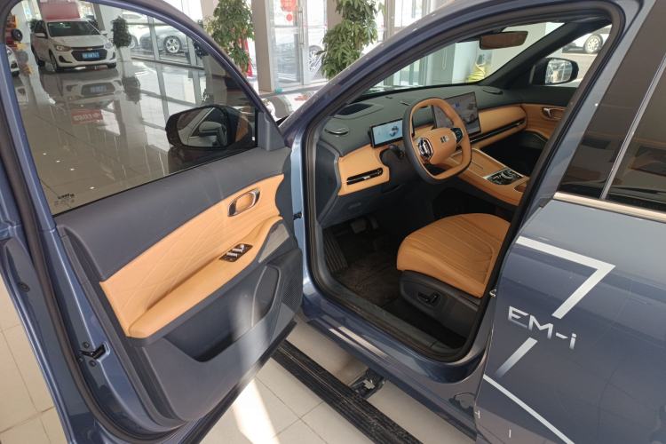 Used  Galaxy Xingjian 7 EM-i 2025 120km Flagship Edition