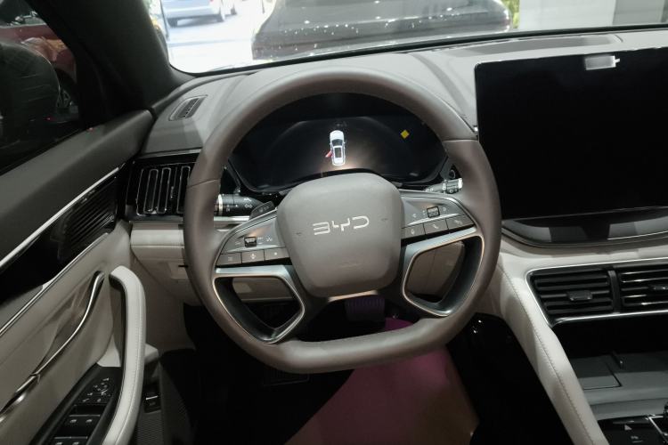 Used BYD Song PLUS New Energy 2025 DM-i Smart Drive 112KM Prestige Model
