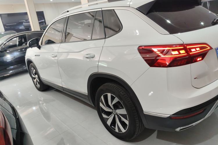 Used Volkswagen Tayron 2020 330TSI Two-Wheel Drive Luxury Smart Connectivity Version
