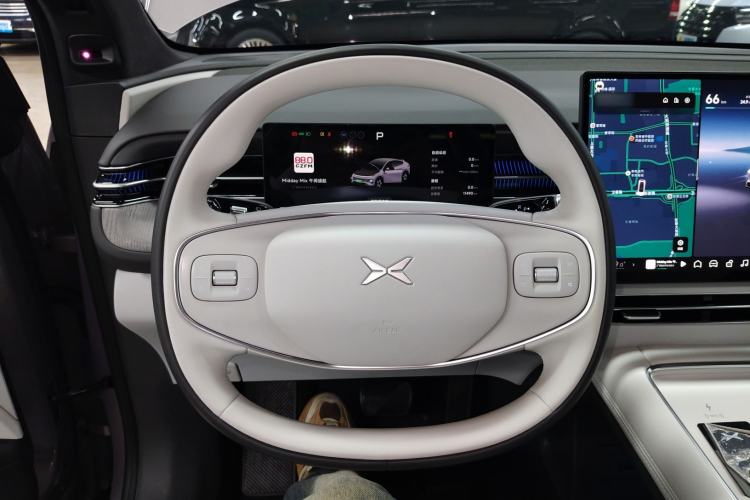 Used XPeng G6 2025 625 Long-Range Max Flagship Edition
