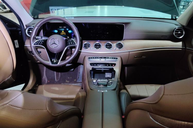 Used Mercedes-Benz E-Class 2022 E 260 L