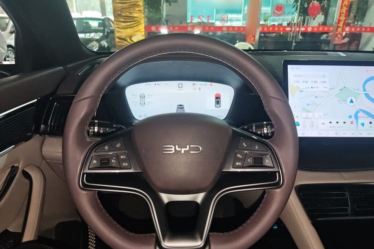 Used BYD Song PLUS New Energy 2024 Honor Edition EV 520km Luxury Model
