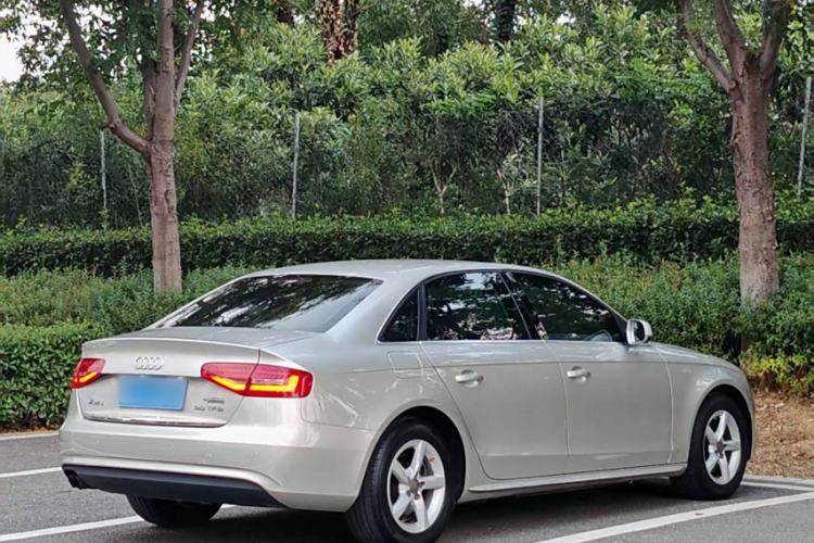 Used Audi A4L 2016 30 TFSI Collector's Edition Automatic Comfort Model
