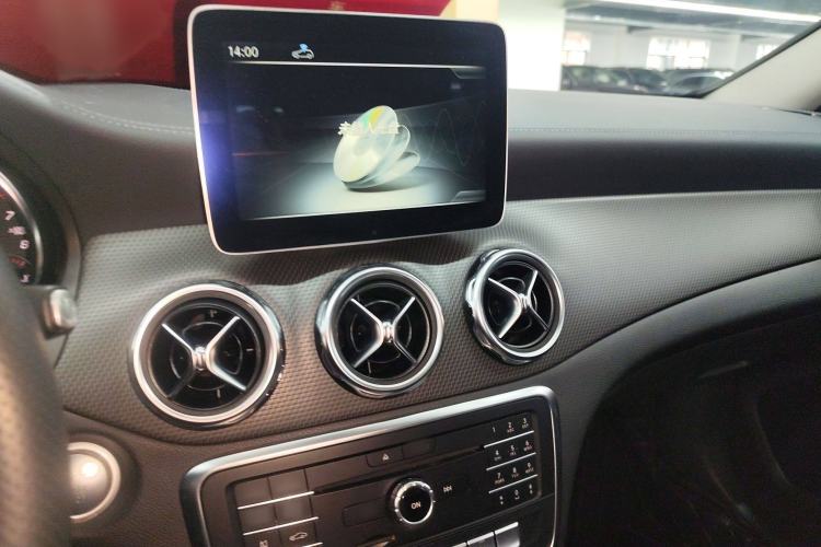 Used Mercedes-Benz GLA 2017 GLA 200 Fashion Model