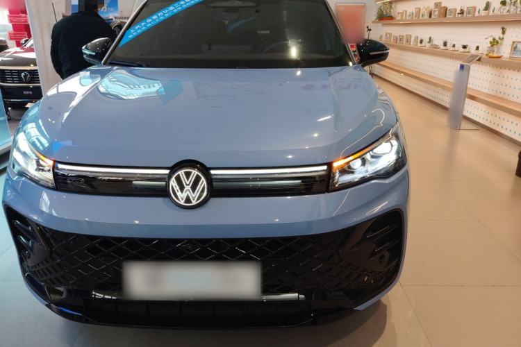 Used Volkswagen Tiguan L 2024 PRO 380TSI Four-Wheel Drive R-Line Prestige Edition
