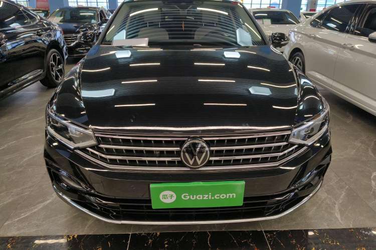 Used Volkswagen Magotan 2023 2 Million Units Commemorative Edition 330TSI DSG Luxury Version
