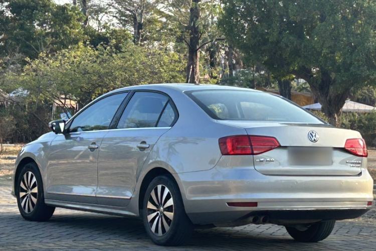 Used Volkswagen Sagitar 2017 230TSI Automatic Comfort Version