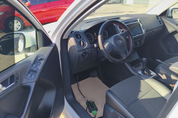 Used Volkswagen Tiguan 2016 280TSI Automatic Two-Wheel-Drive Silk Road Style Edition
