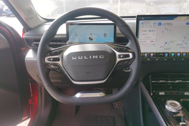 Used Wuling Xingguang 2024 Co-Creation Edition 510 Advanced Model
