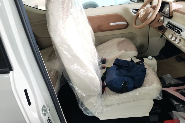 Used Wuling Hongguang MINIEV 2024 3rd Generation 215km Youth Edition