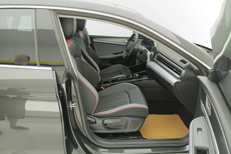 Used Volkswagen Lamando 2023 Lavida L 280TSI DSG Cool & Spicy Edition
