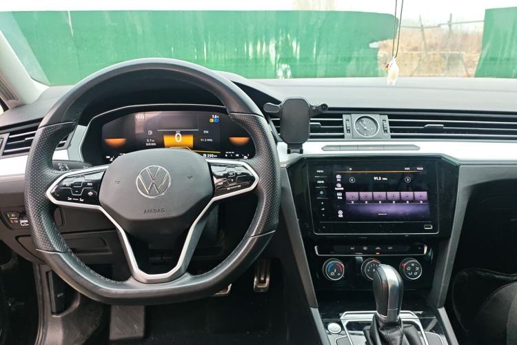 Used Volkswagen Magotan 2023 2 Million Units Limited-Edition 280TSI DSG Comfort Version
