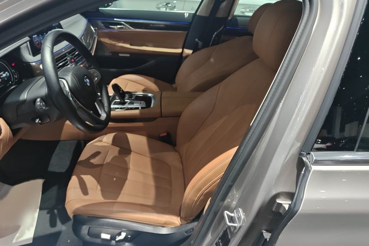 Used BMW 7 Series 2016 730Li Leading Model
