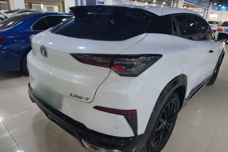 Used Changan UNI-T 2023 2nd Generation 1.5T Luxury Version
