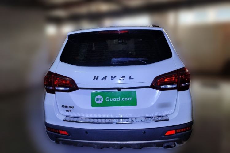 Used Haval H6 2015 Sport Edition 1.5T Automatic Two-Wheel Drive Luxury Model
