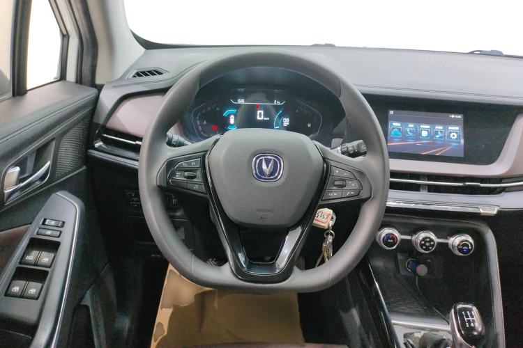 Used Changan CS15 2019 1.5L Manual Entry-Level Version China VI Standard
