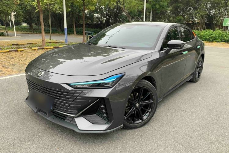 Used Changan UNI-V 2023 1.5T Prestige Model