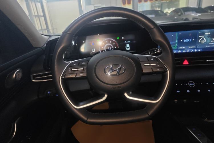 Used Hyundai Elantra 2022 1.5L CVT GLX Elite Edition
