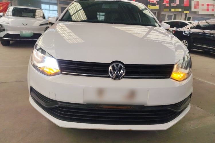 Used Volkswagen Polo 2016 1.4L Manual Fashion Model