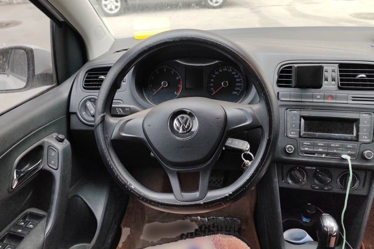 Used Volkswagen Polo 2016 1.4L Automatic Trendy Model
