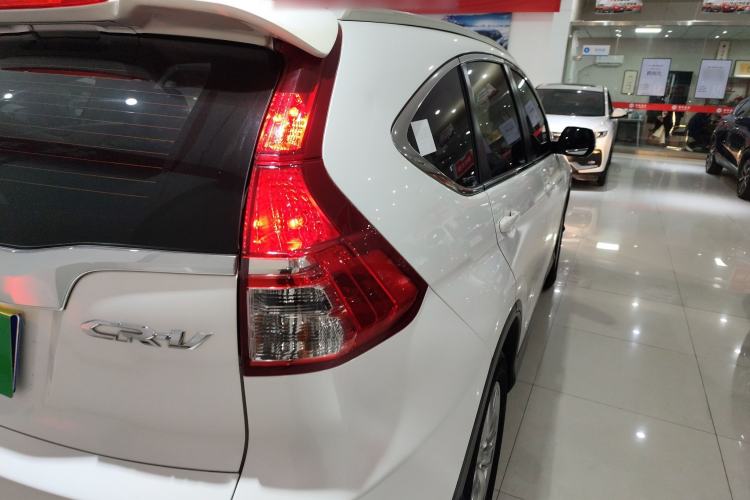 Used Honda CR-V 2016 2.0L Two-Wheel Drive Classic Edition
