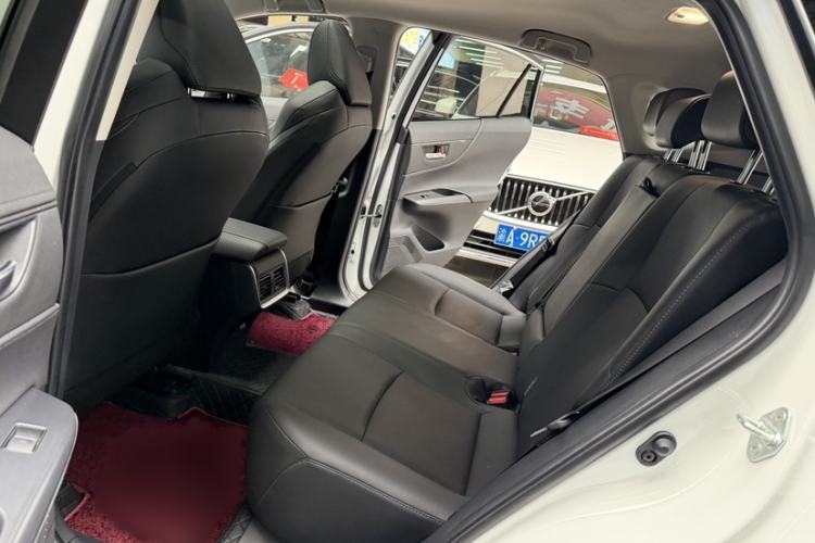 Used Toyota Venza 2023 2.0L CVT Two-Wheel Drive Luxury Edition
