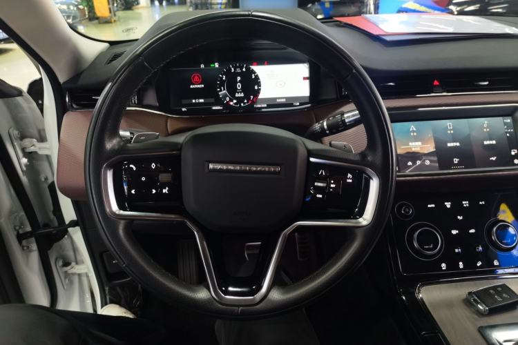 Used Land Rover Range Rover Evoque 2021 Range Rover Velar L 249PS R-Dynamic First Edition
