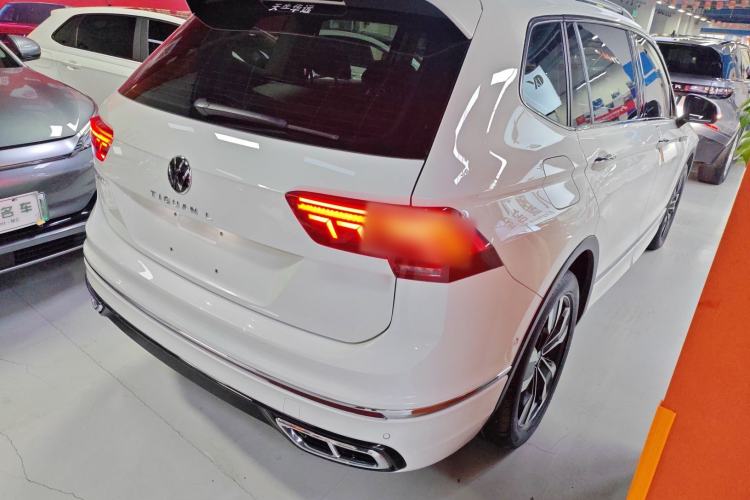 Used Volkswagen Tiguan L 2022 330TSI Automatic Two-Wheel Drive R-Line Enhanced Edition