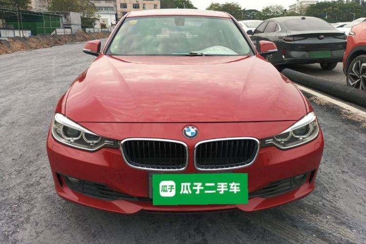 Used BMW 3 Series 2015 320i Luxury Line Stylish Edition
