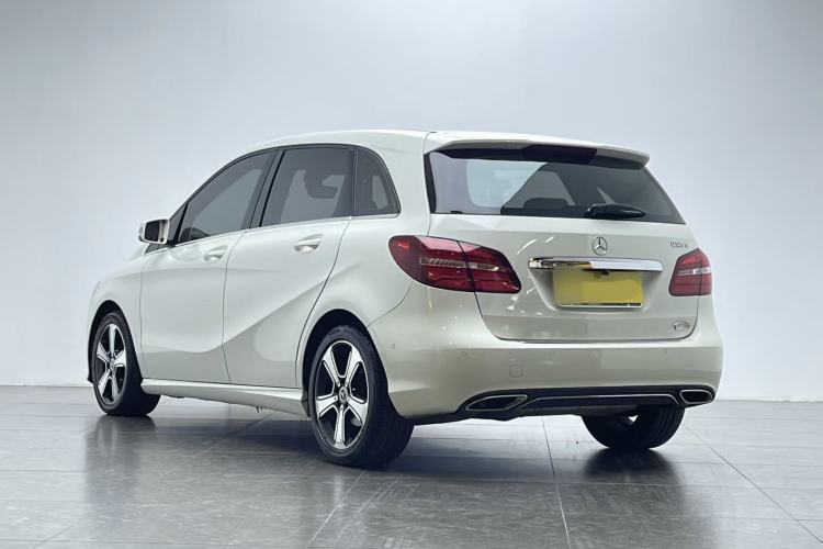 Used Mercedes-Benz B-Class 2019 B 200 Fashion Model
