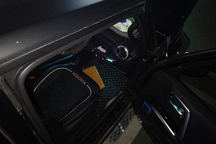 Used Beijing Auto BJ40 2020 2.0T Automatic Four-Wheel Drive Urban Hunter Edition Chivalrous Type