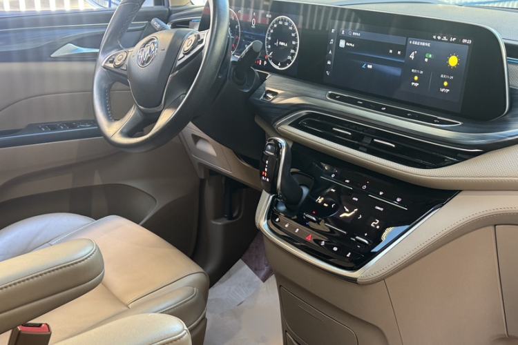 Used Buick GL8 2021 ES Land Cruiser 653T Luxury Edition