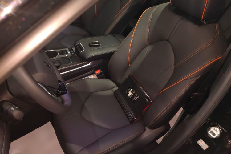 Used Toyota Crown Land Cruiser 2024 2.5L HEV Four-Wheel Drive Premium Edition
