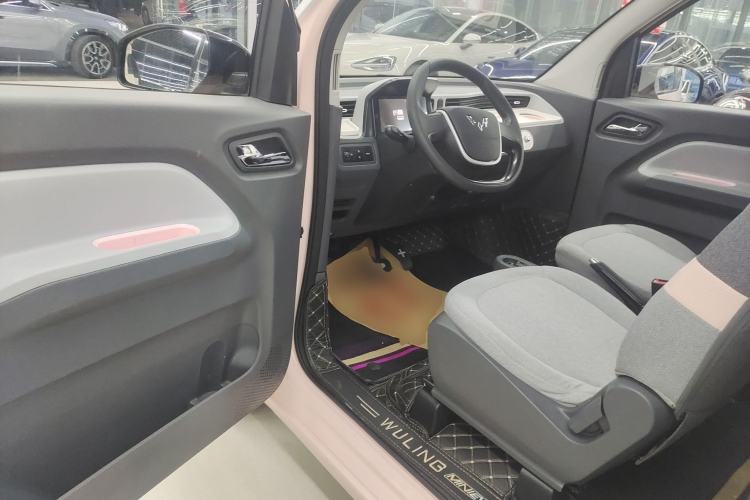 Used Wuling Hongguang MINIEV 2021 Macaron Premium Model – Lithium-NMC