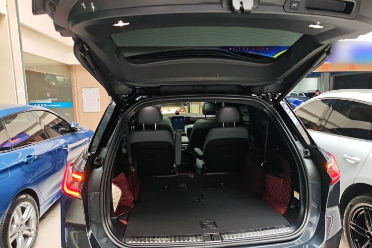 Used Nio ES8 2020 580 km Range Signature Edition Six-Seater Version
