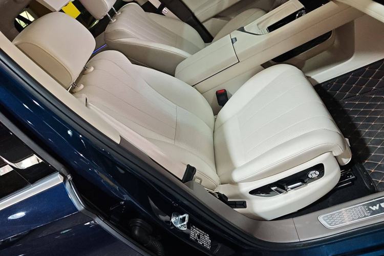 Used Wey Lanshan 2025 Four-Wheel Drive Max
