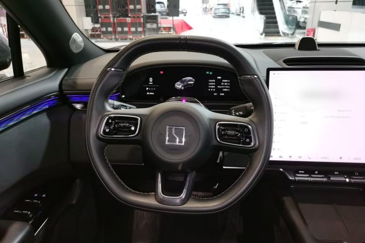 Used Zeekr 7X 2025 100 kWh Long-Range Rear-Wheel Drive with Intelligent Driving Features