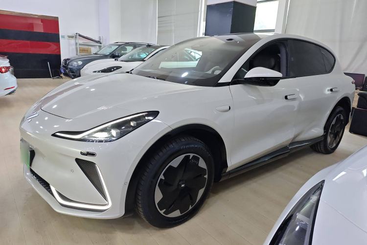 Used  LS7 2023 90 kWh Elite All-Wheel-Drive Version
