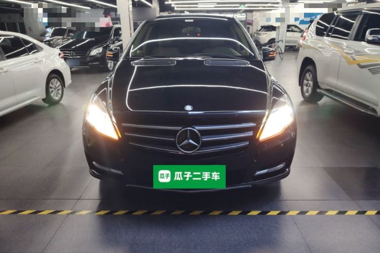 Used Mercedes-Benz R-Class 2017 R 320 4MATIC Business Edition Prestige Model