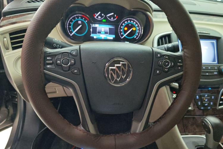 Used Buick LaCrosse 2013 2.4L SIDI Leading Comfort Version